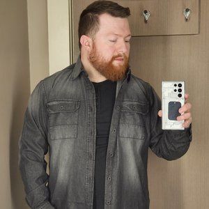 Meet your Posher, Brian